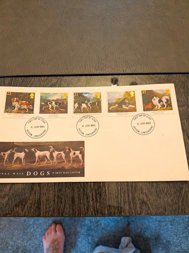 Royal mail dogs first day - gb,