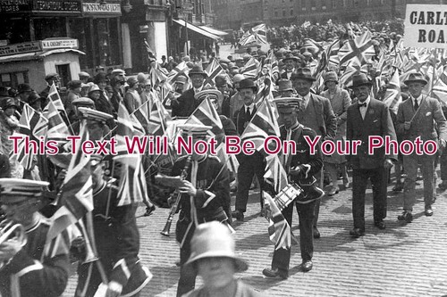 3063 parade in - in, boston